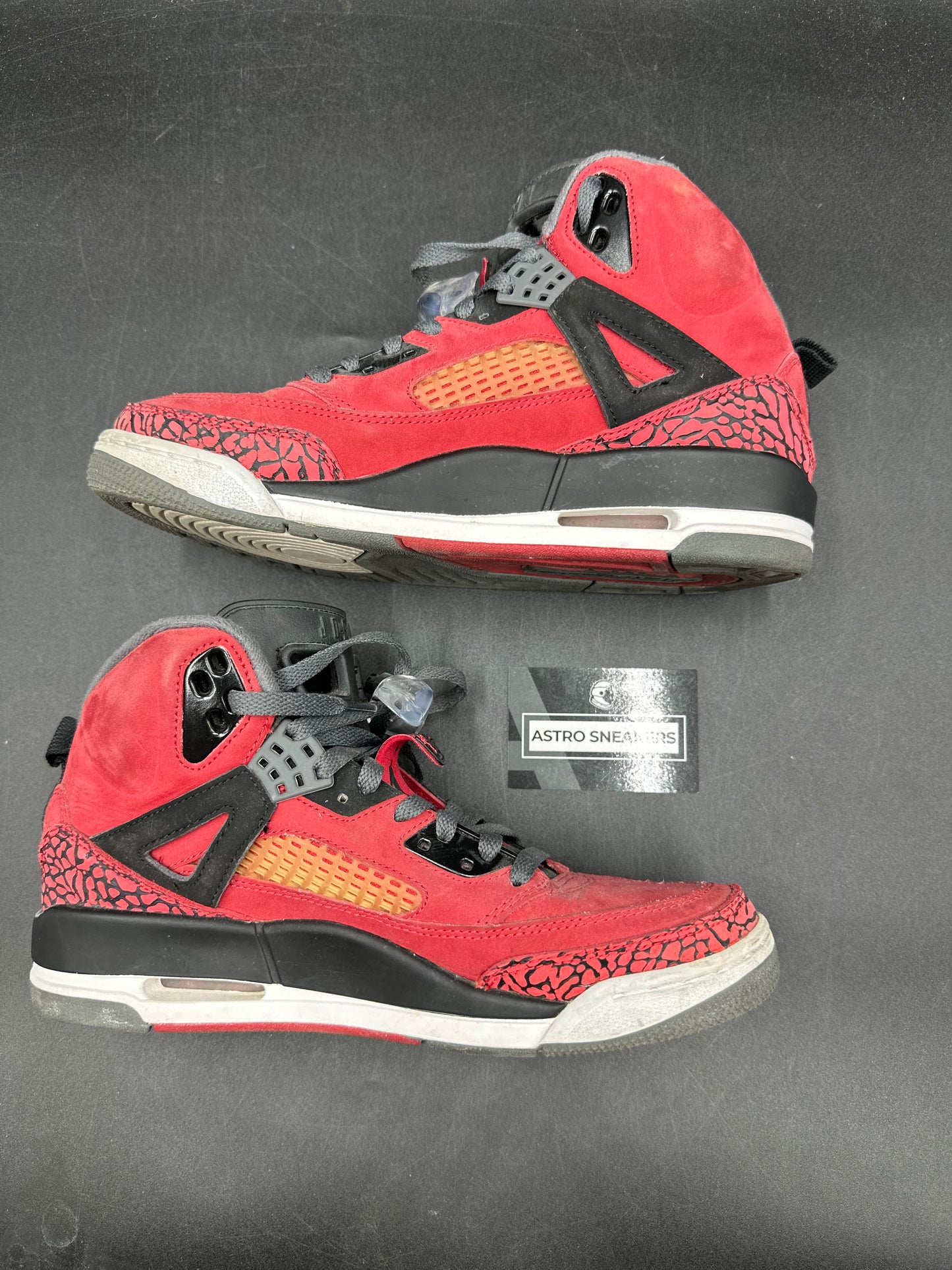 Jordan Spizike toro bravo