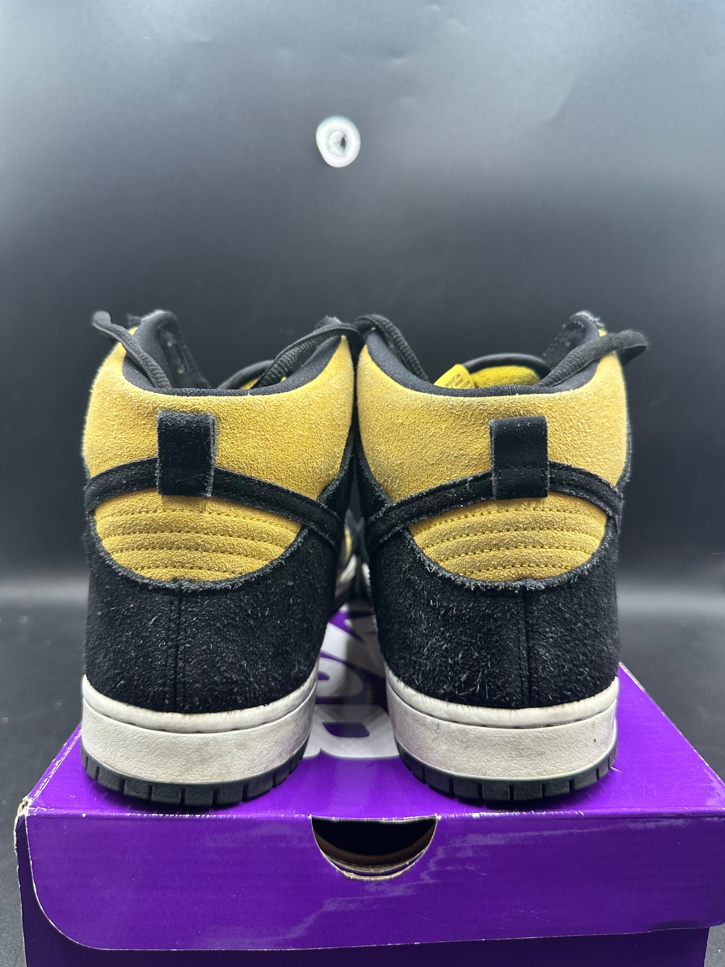 Dunk high sb reverse gold