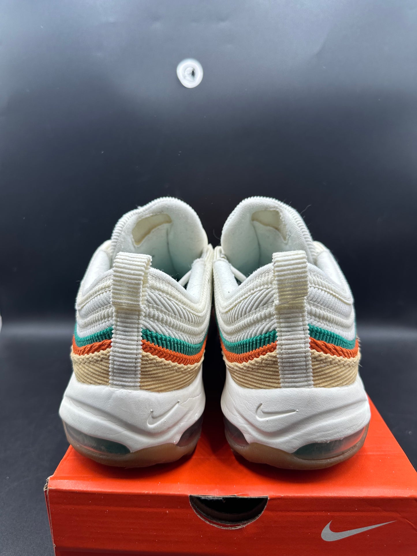 Air max 97 golf gold