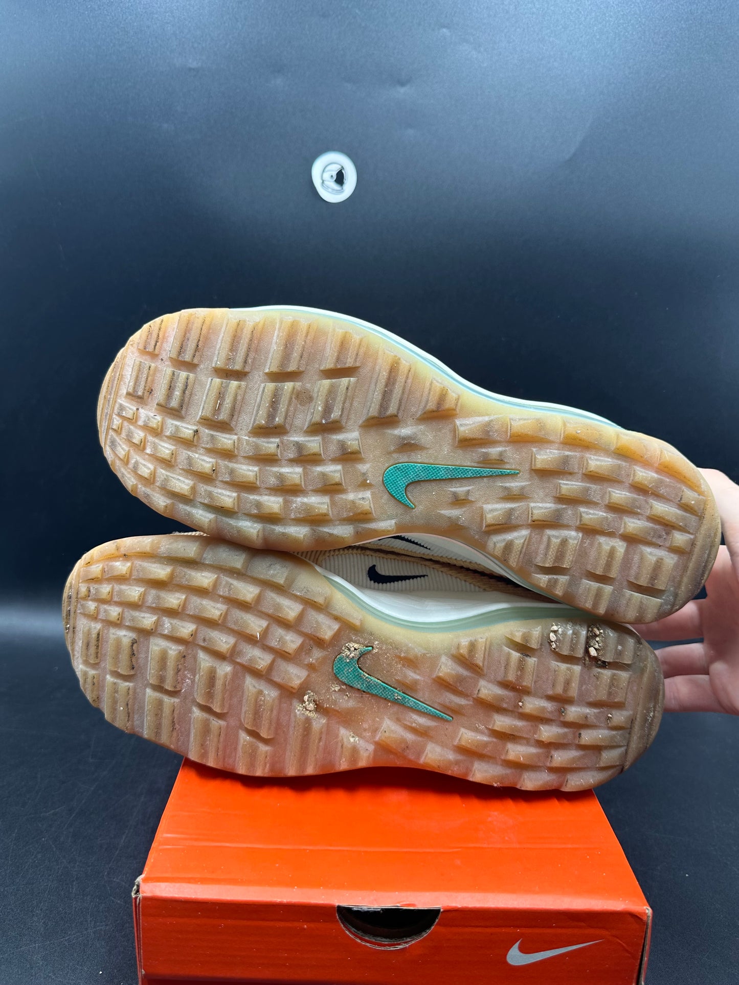 Air max 97 golf gold