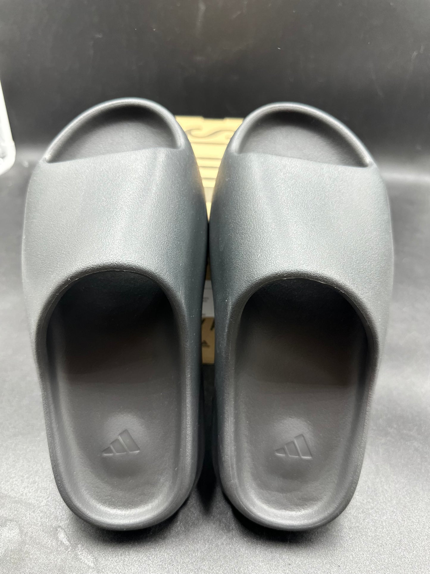 Yeezy slide onyx