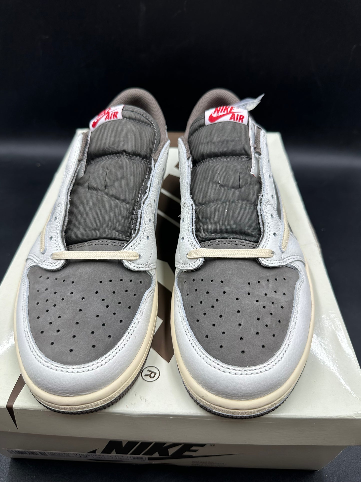 Jordan 1 low Travis Scott reverse mocha