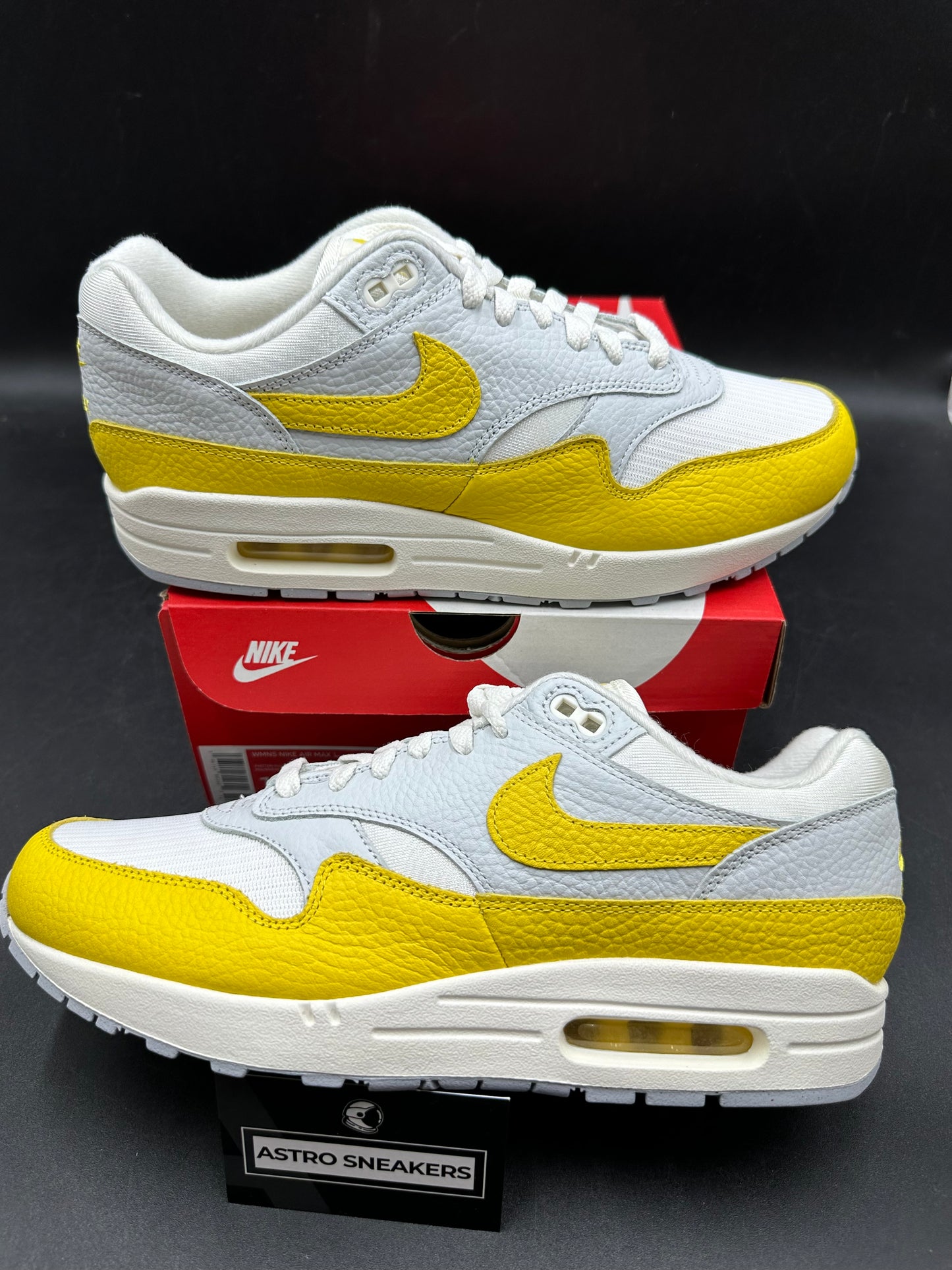 Air max 1 Tour Yellow (w)