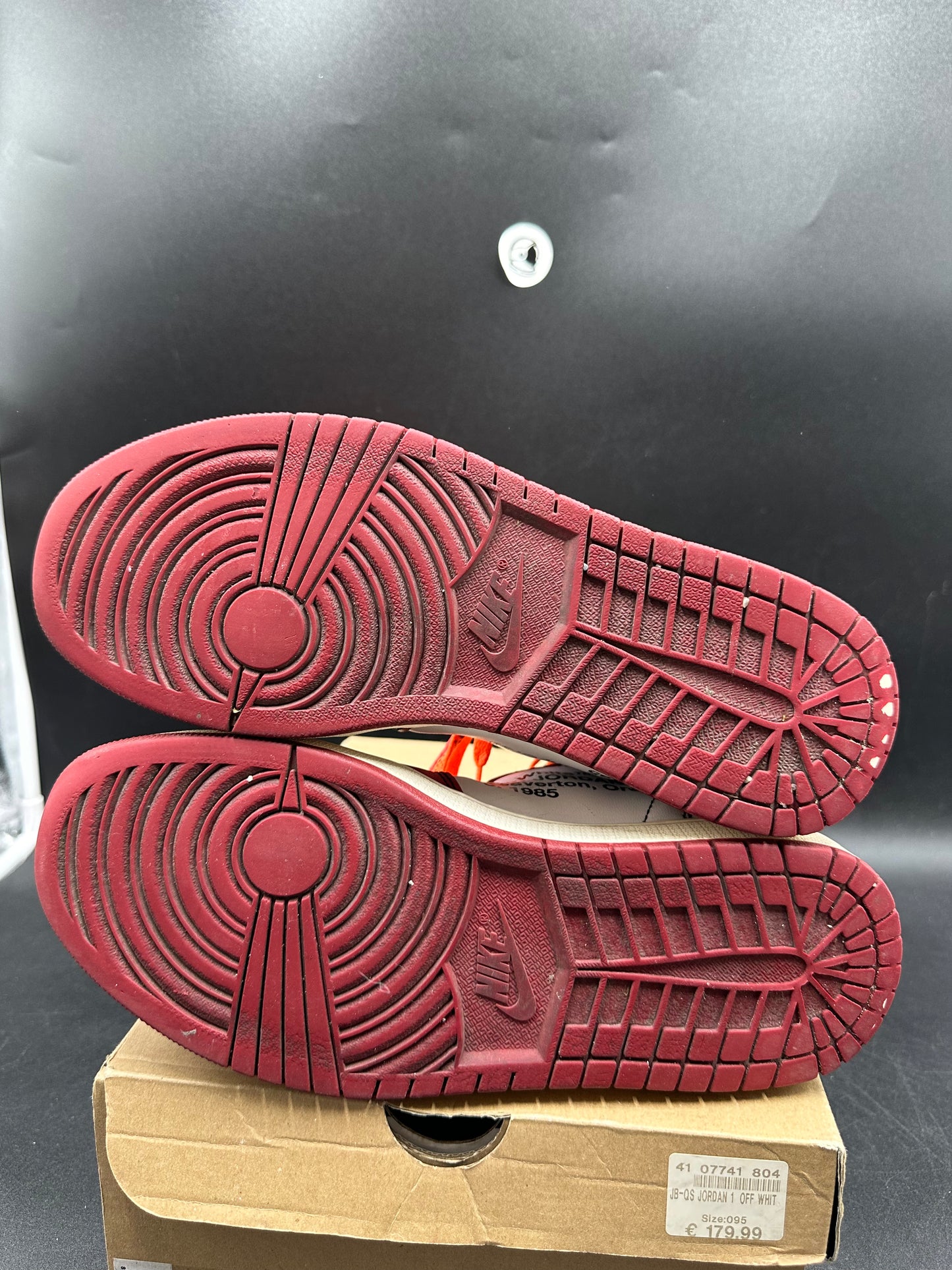 Jordan 1 Chicago off white