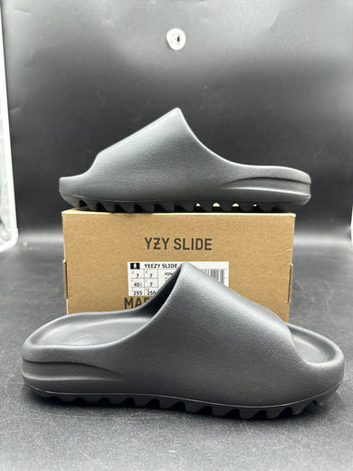 YEEZY SLIDE ONXY 255 YEEZY SLIDE onixs