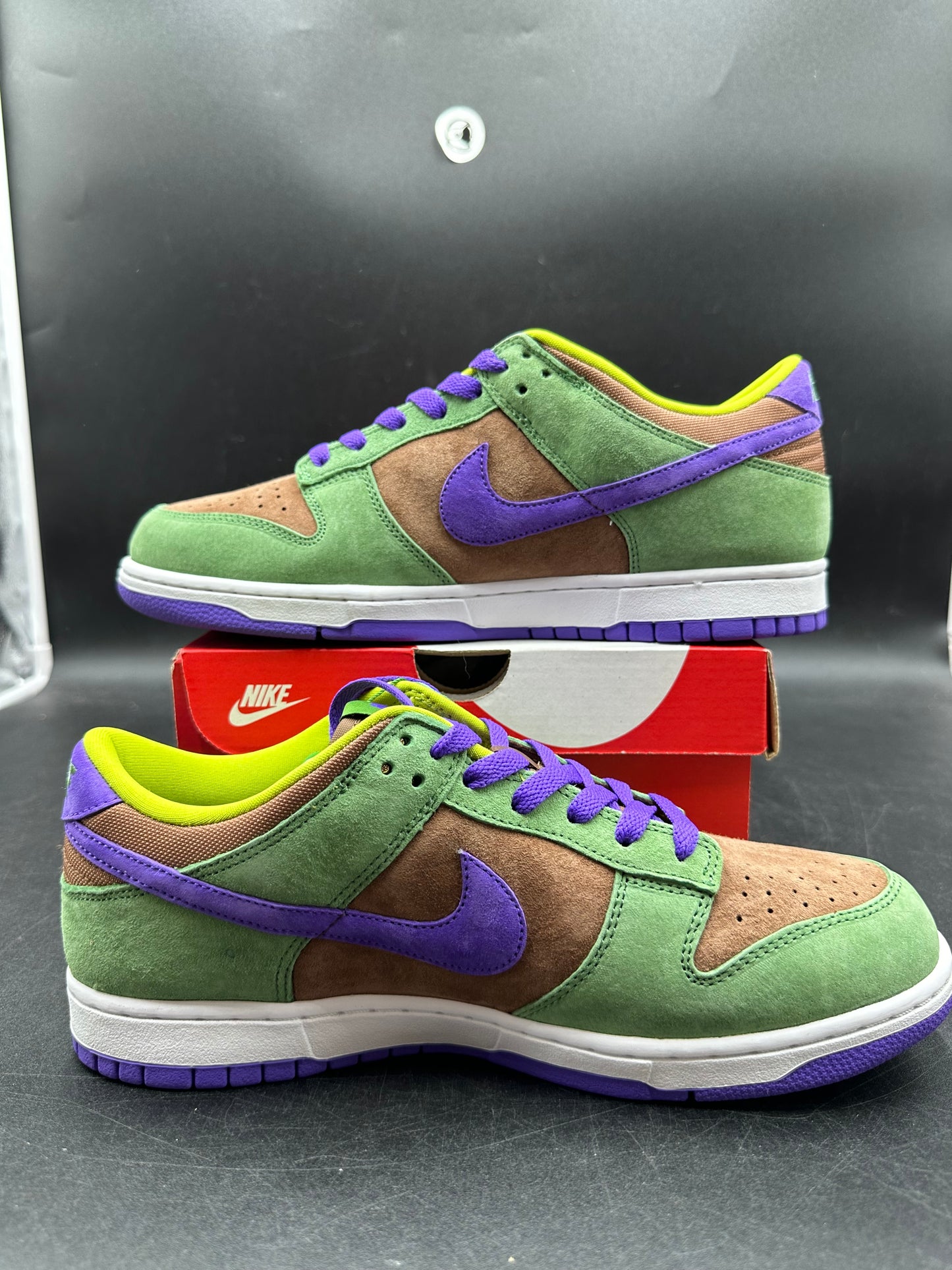 Dunk low veneer