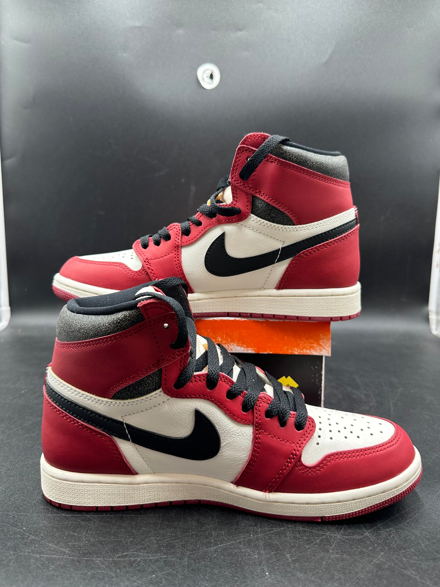 Jordan 1 high Lost & Found