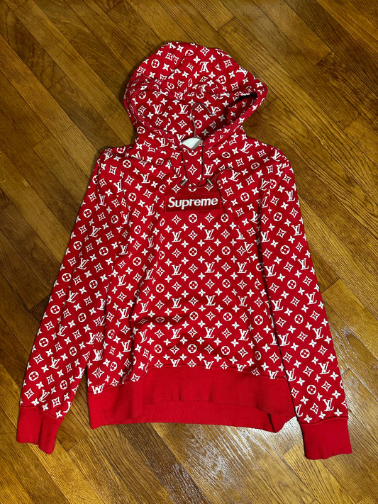 Supreme x Louis Vuitton hoodie red