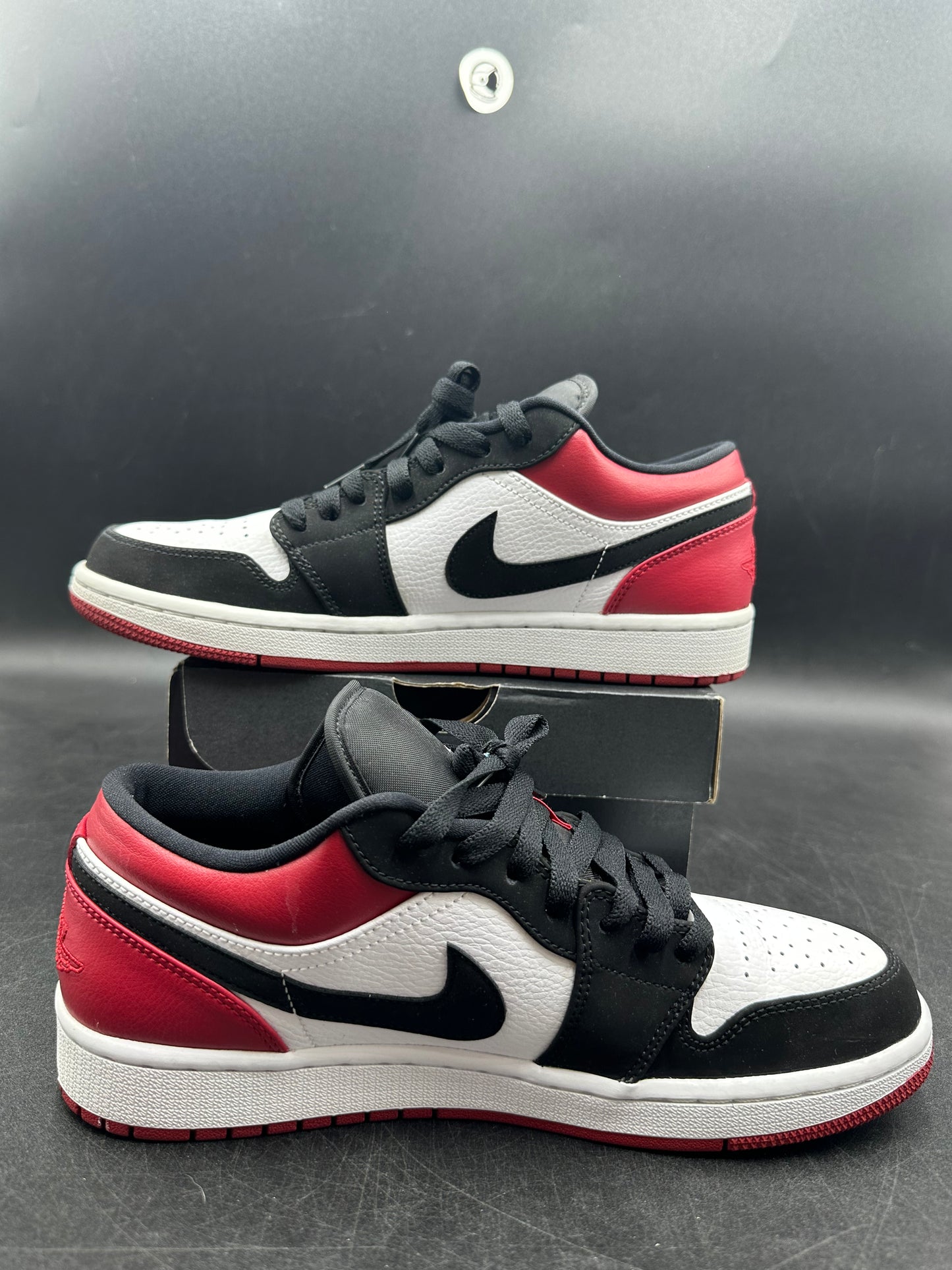 Jordan 1 low black toe