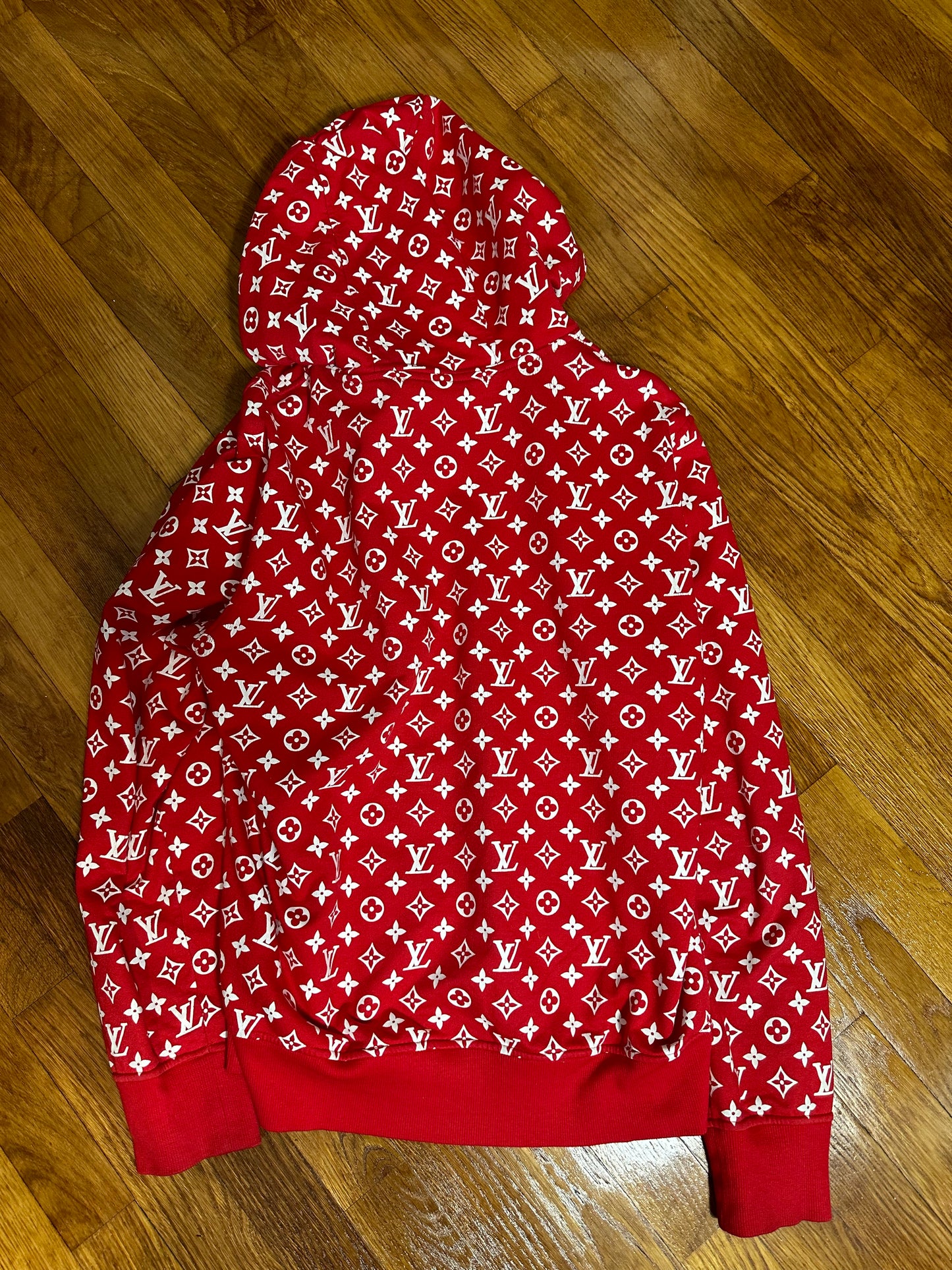 Supreme x Louis Vuitton hoodie red