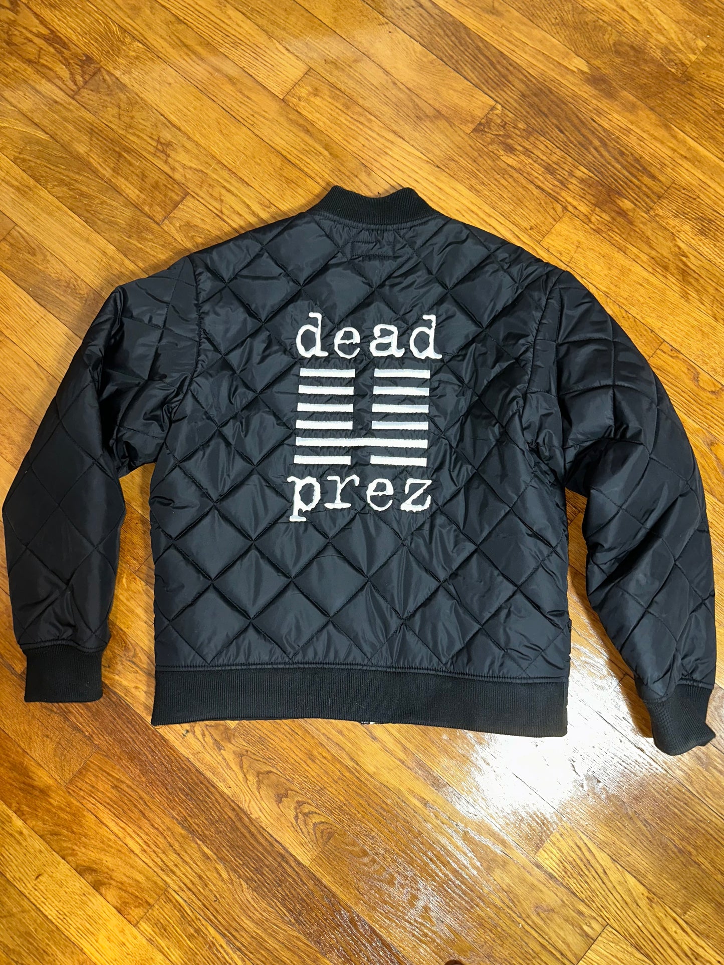 Supreme Veste Dead Prez Quilted Black