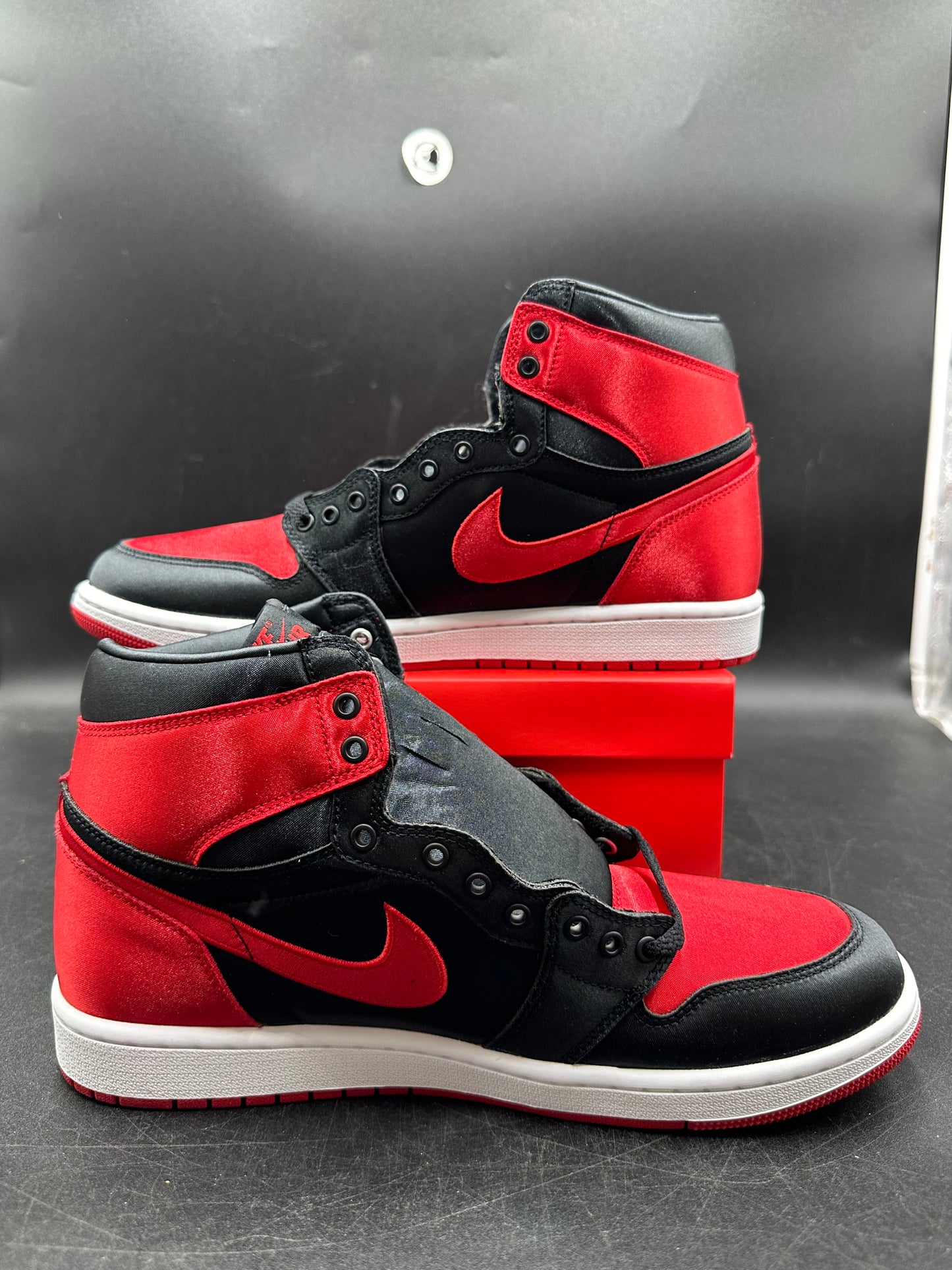 Jordan 1 High satin bred (w)