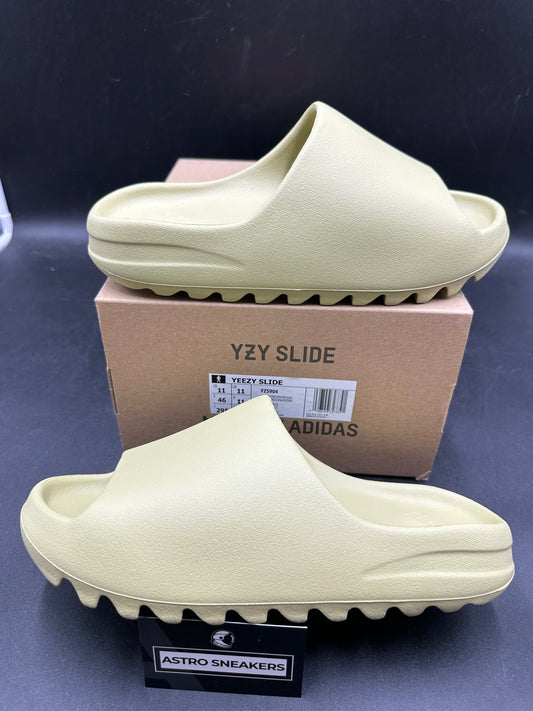 Yeezy slide Resin 2022