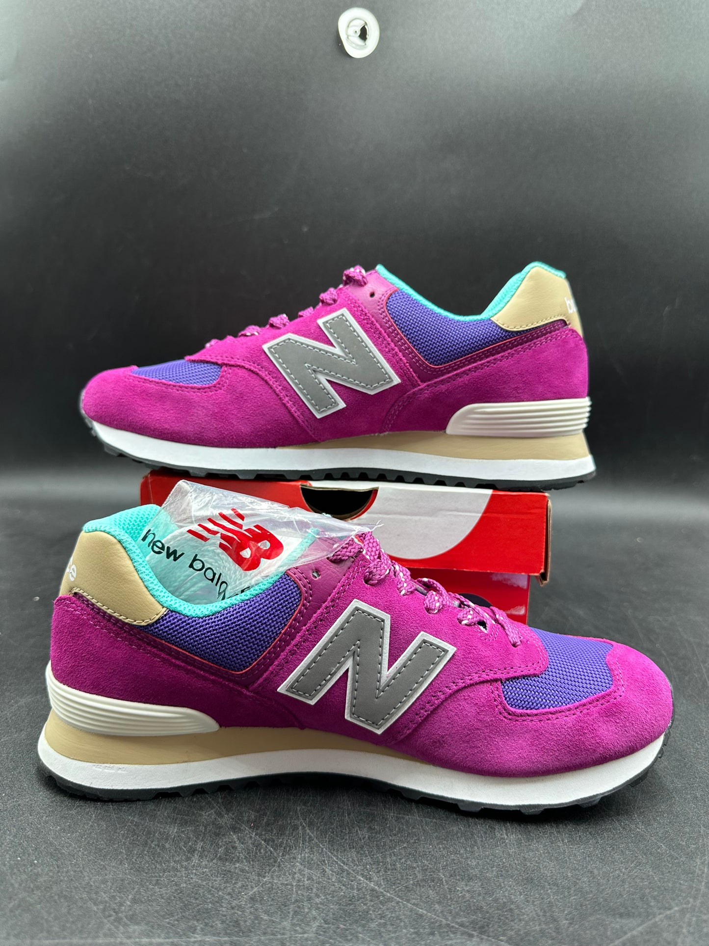 New balance 574 Sample